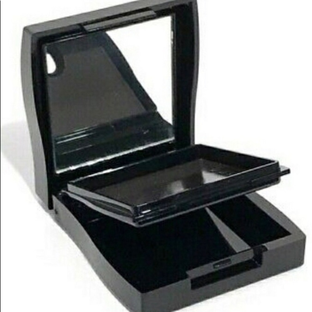 Mary Kay Purple Smoke Eyeshadow Palette - Picture 3 of 3